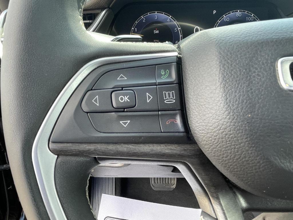 used 2024 Jeep Grand Cherokee L car, priced at $40,072