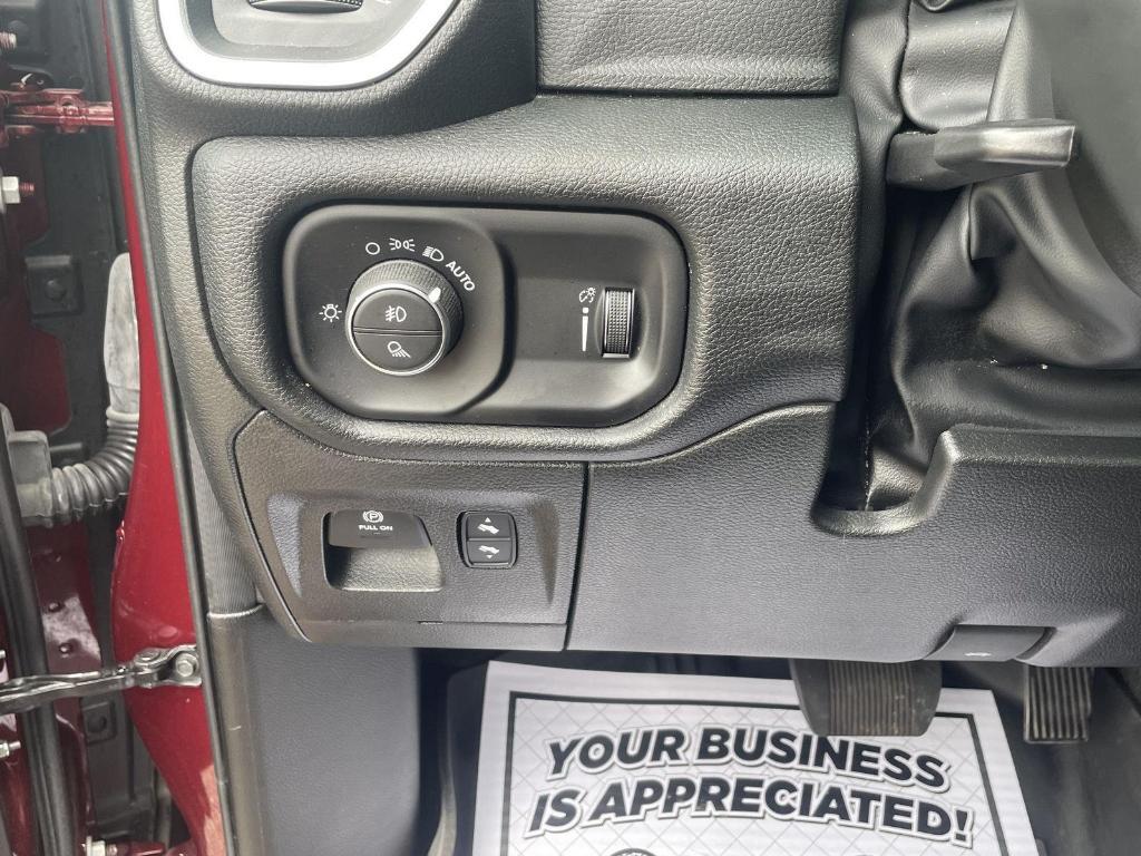 used 2022 Ram 1500 car, priced at $36,318
