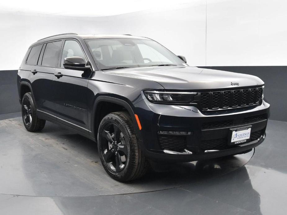 new 2024 Jeep Grand Cherokee L car, priced at $52,247