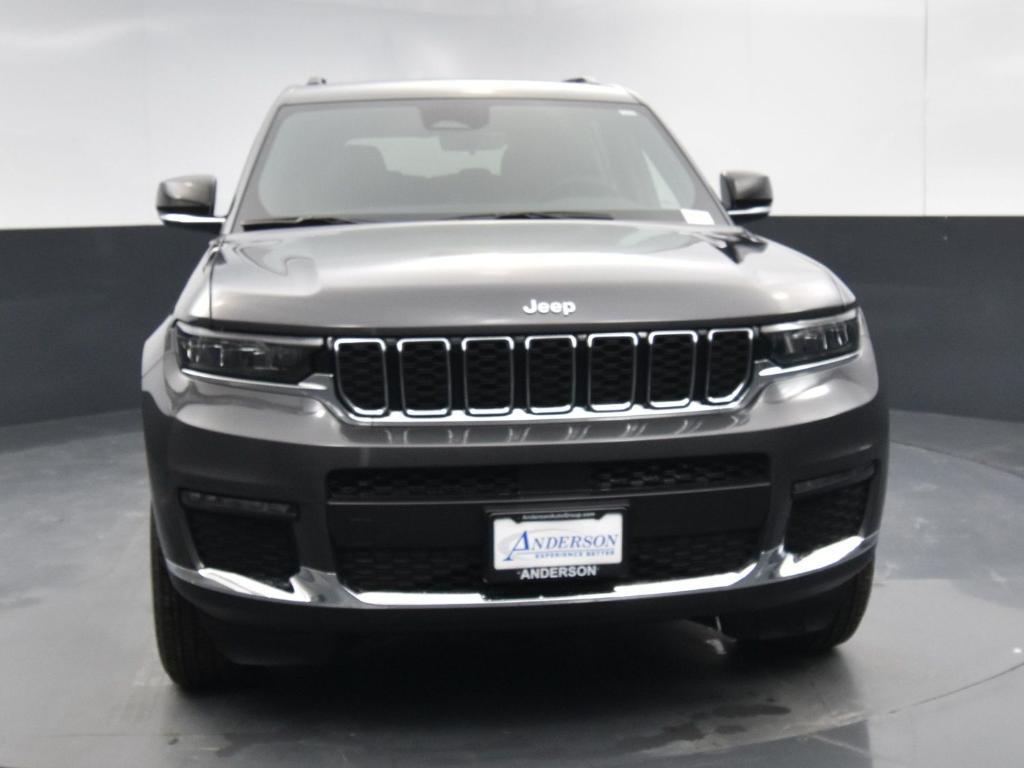 new 2025 Jeep Grand Cherokee L car, priced at $45,295