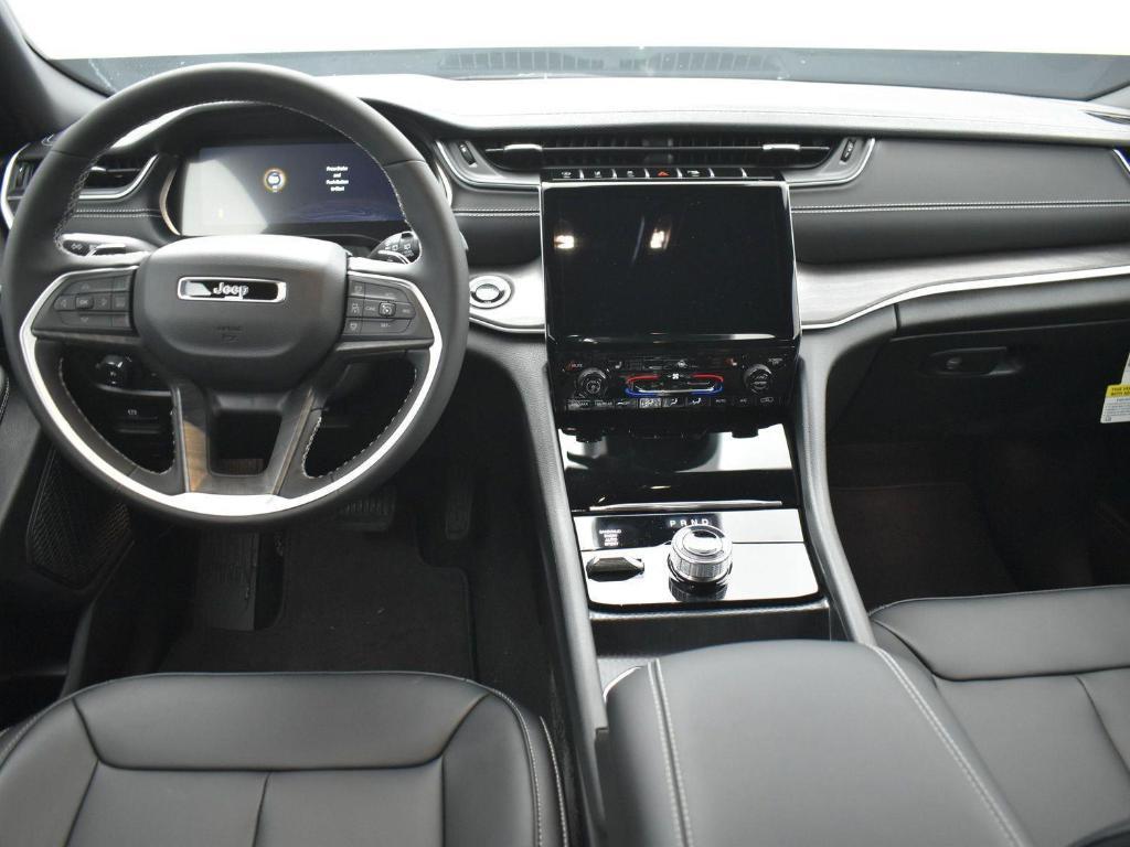 new 2025 Jeep Grand Cherokee L car, priced at $47,105
