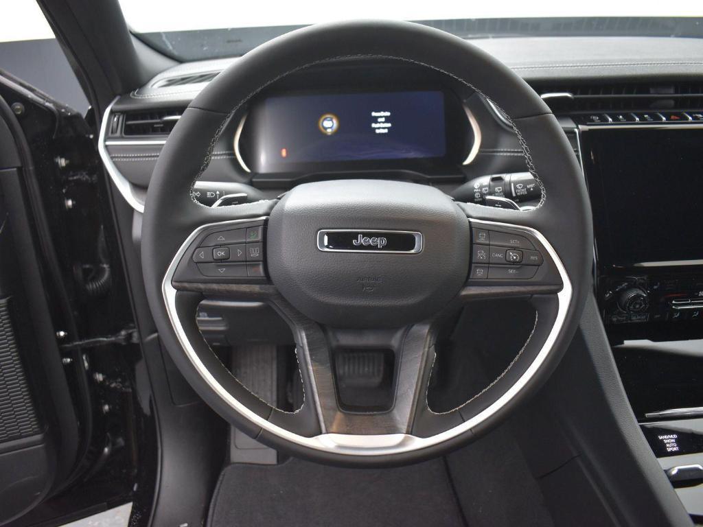 new 2025 Jeep Grand Cherokee L car, priced at $47,105