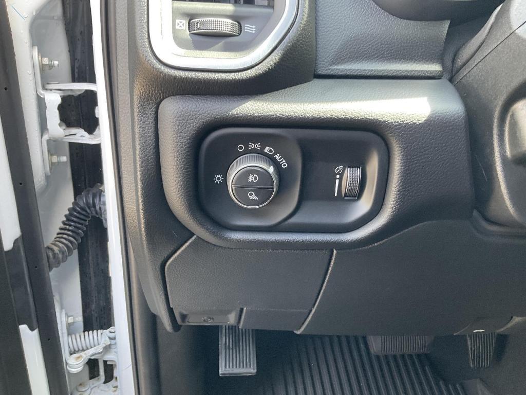 new 2025 Ram 2500 car, priced at $70,123