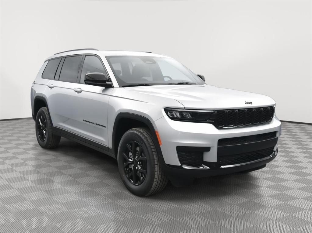 new 2025 Jeep Grand Cherokee L car, priced at $43,523