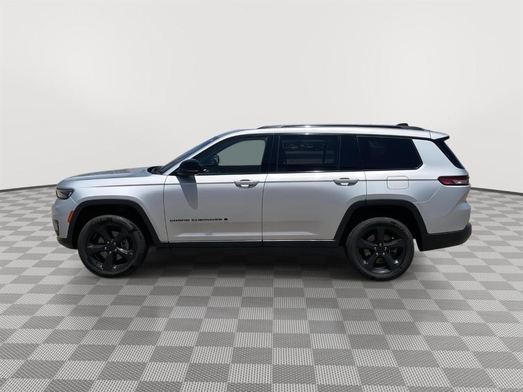used 2023 Jeep Grand Cherokee L car, priced at $34,693