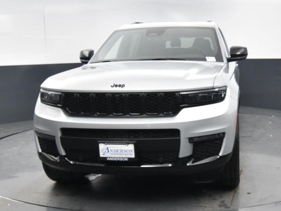 new 2024 Jeep Grand Cherokee L car, priced at $54,307