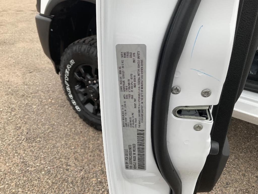 new 2025 Ram 2500 car, priced at $60,061