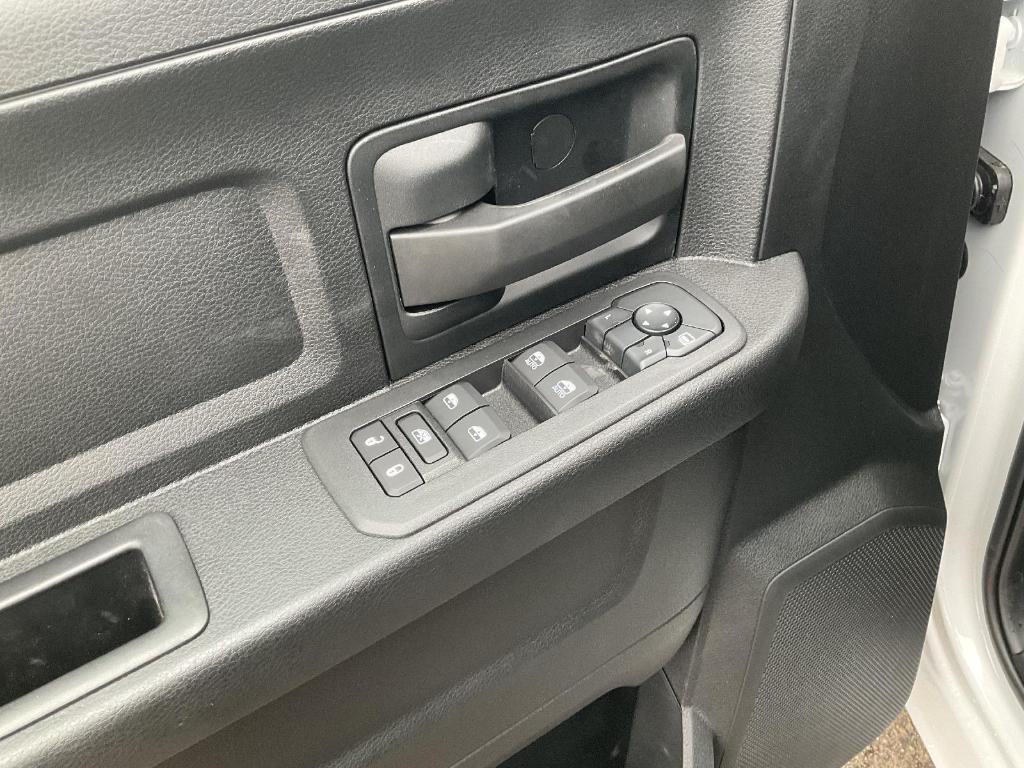 new 2025 Ram 2500 car, priced at $60,061