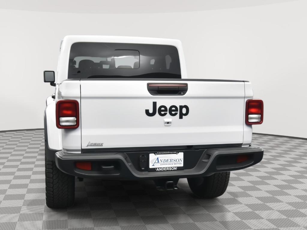 new 2025 Jeep Gladiator car, priced at $42,285