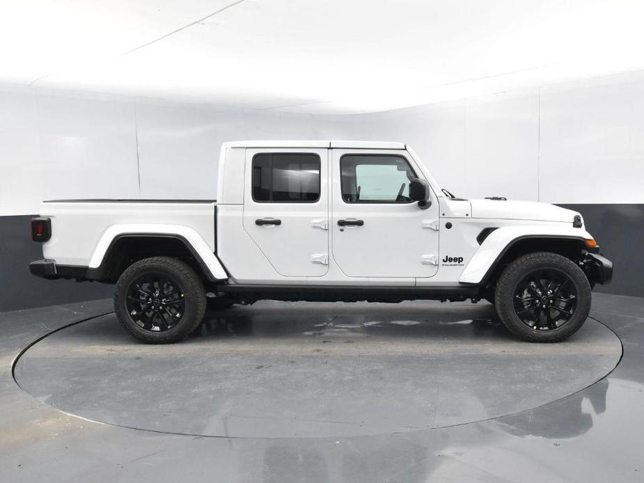 new 2025 Jeep Gladiator car, priced at $40,785