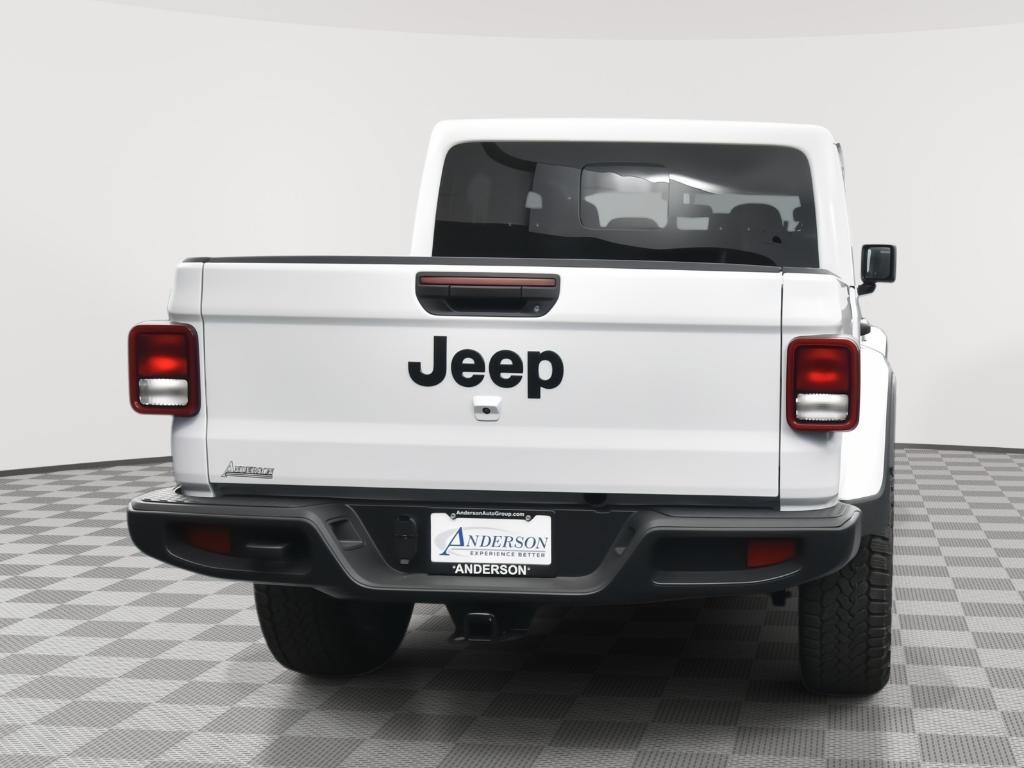 new 2025 Jeep Gladiator car, priced at $42,285