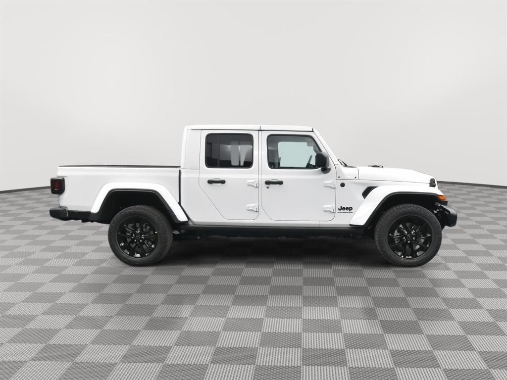 new 2025 Jeep Gladiator car, priced at $42,285