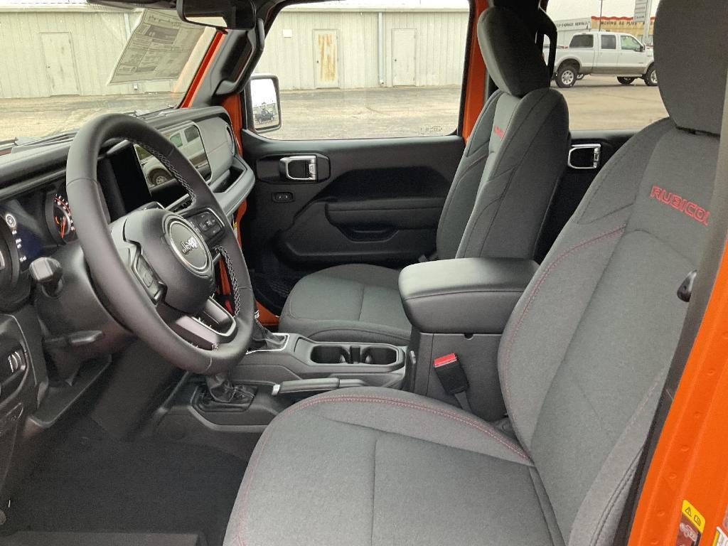 new 2025 Jeep Gladiator car, priced at $49,432