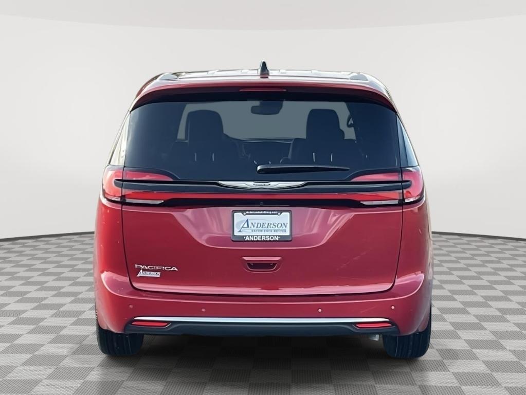 new 2025 Chrysler Pacifica car, priced at $42,612