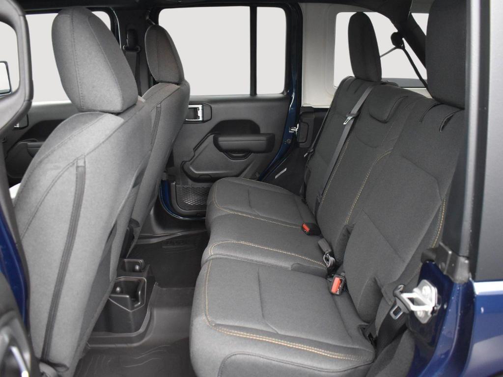 new 2025 Jeep Wrangler car, priced at $47,385