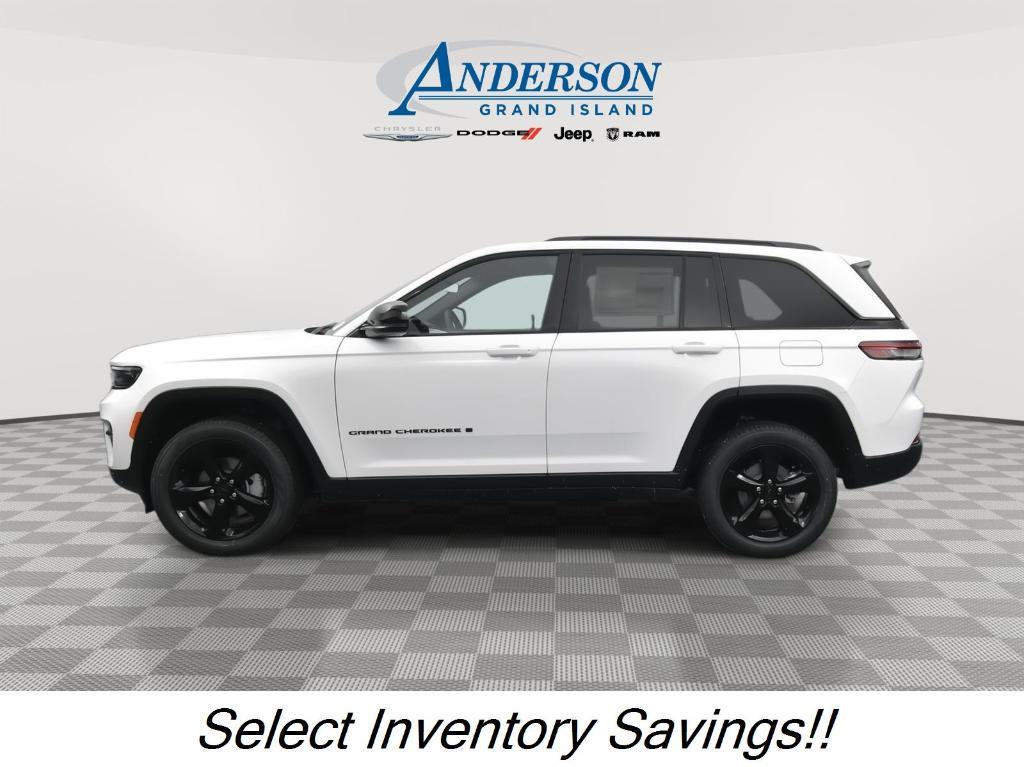 new 2025 Jeep Grand Cherokee car, priced at $42,235