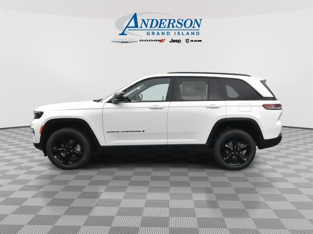 new 2025 Jeep Grand Cherokee car, priced at $45,503
