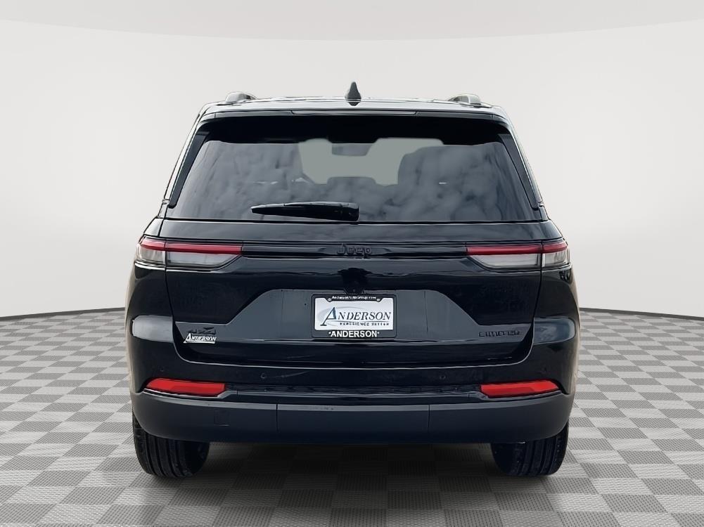 new 2025 Jeep Grand Cherokee car, priced at $46,285