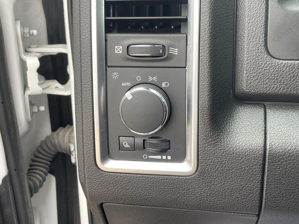 used 2022 Ram 1500 Classic car, priced at $31,359