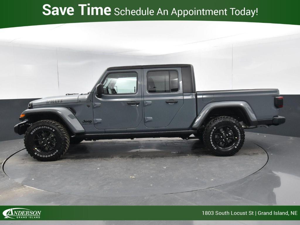 new 2025 Jeep Gladiator car, priced at $48,735