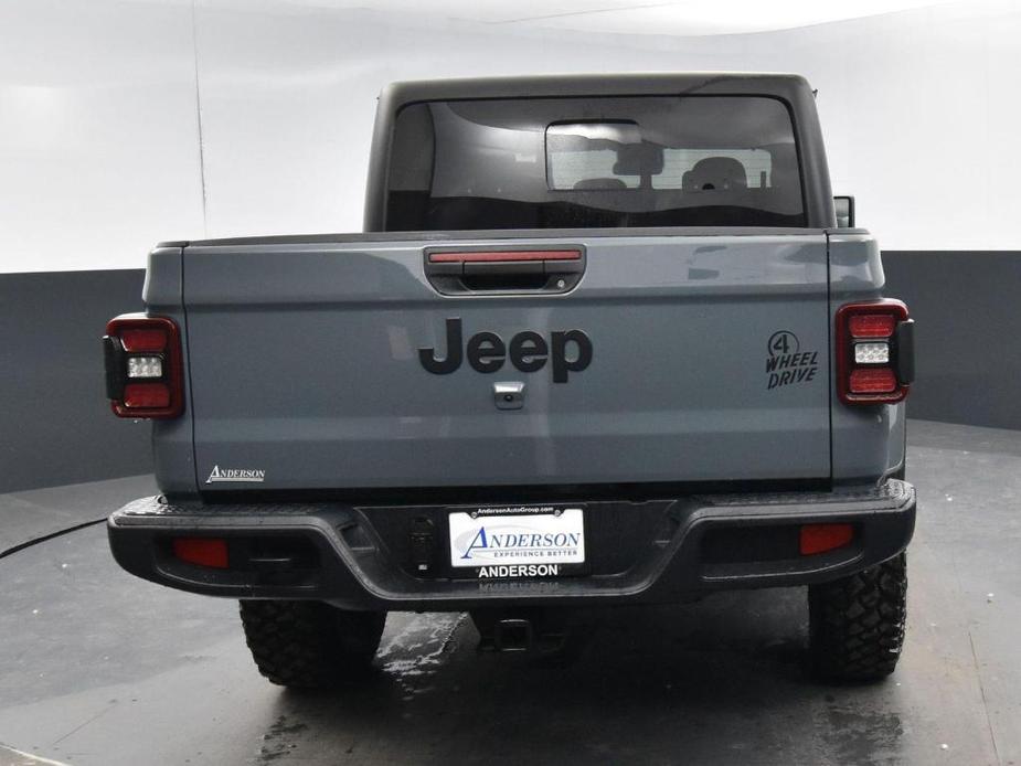 new 2025 Jeep Gladiator car, priced at $48,735