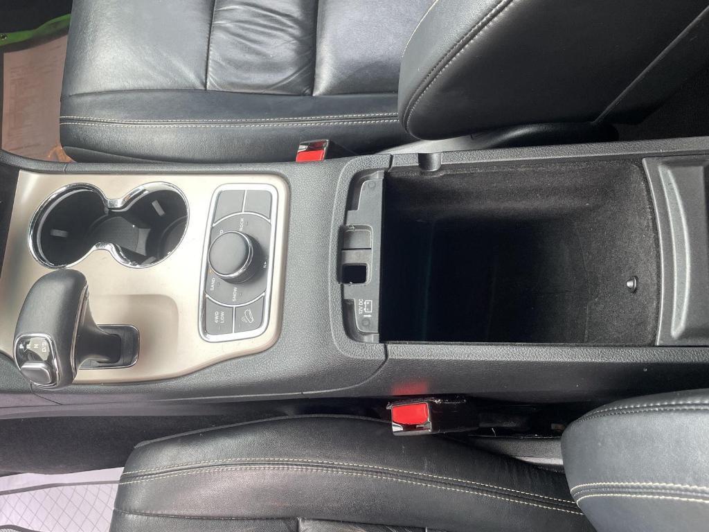 used 2014 Jeep Grand Cherokee car, priced at $12,415