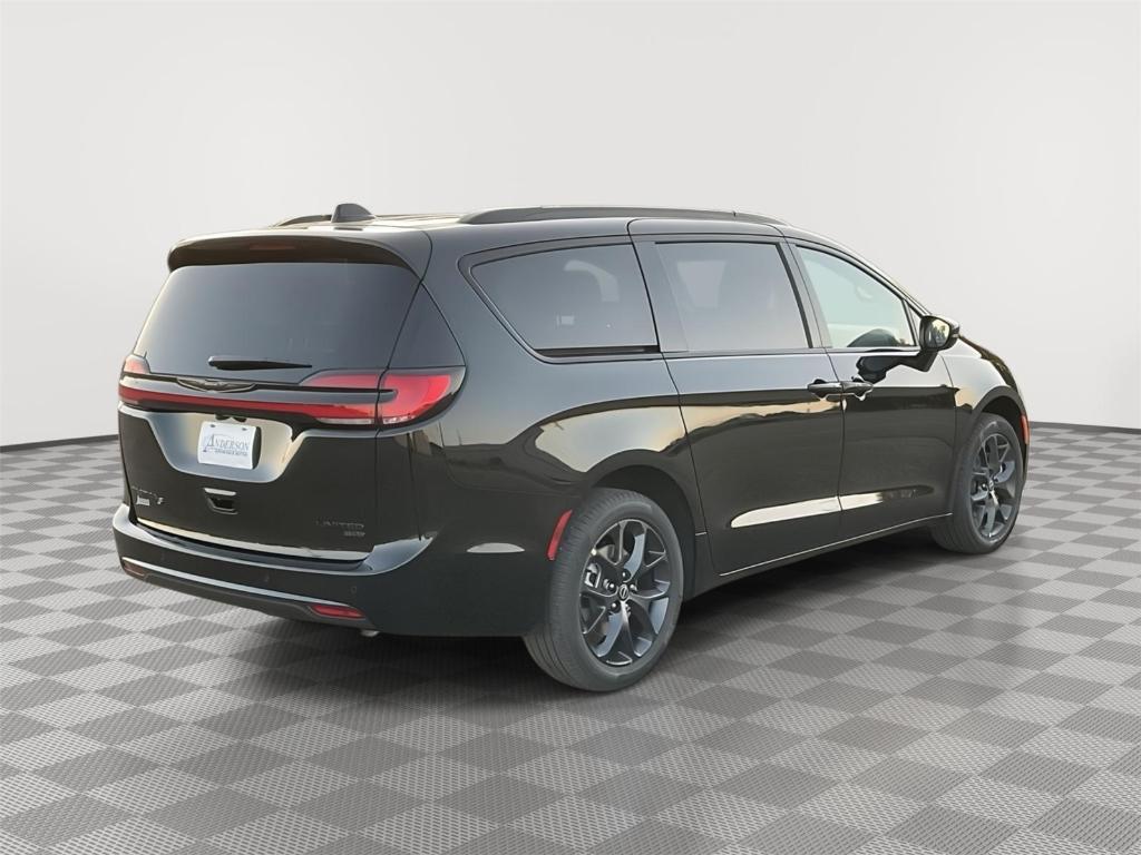 new 2026 Chrysler Pacifica car, priced at $51,666