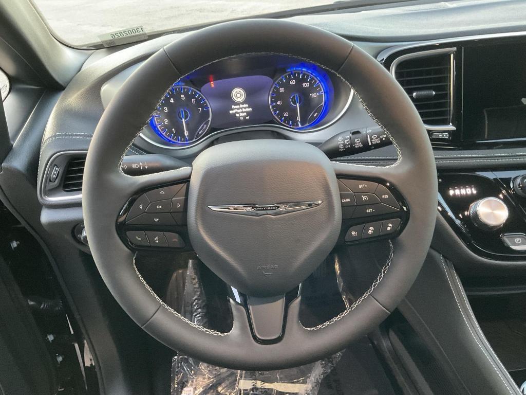 new 2026 Chrysler Pacifica car, priced at $51,666