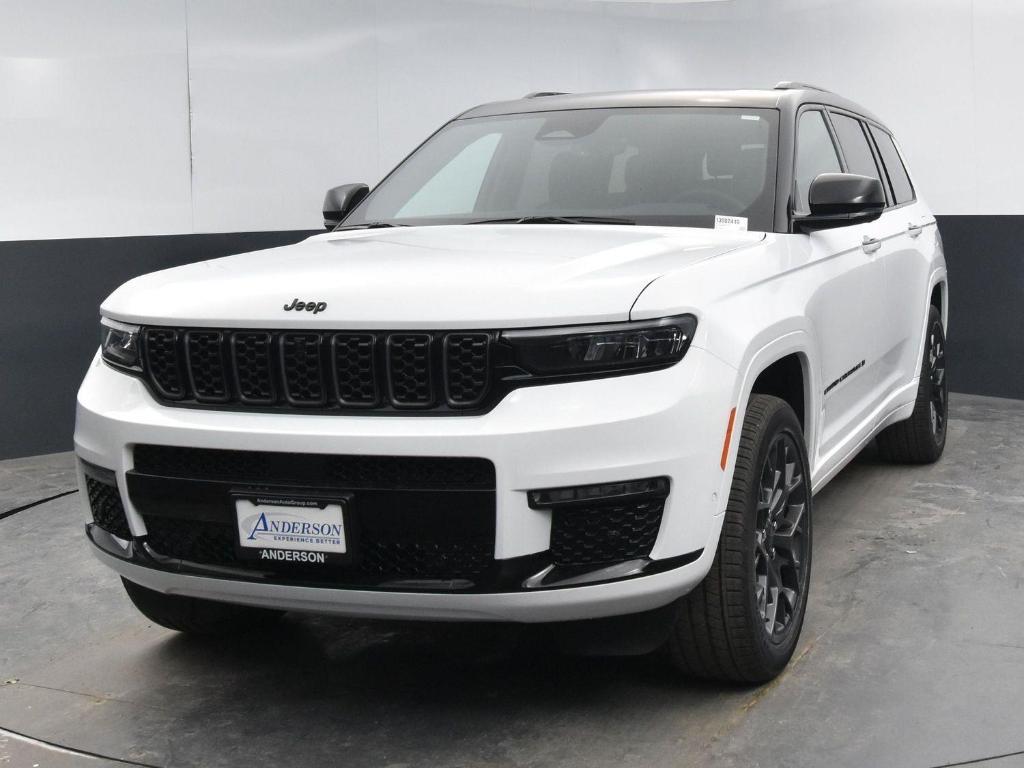 new 2025 Jeep Grand Cherokee L car, priced at $62,380