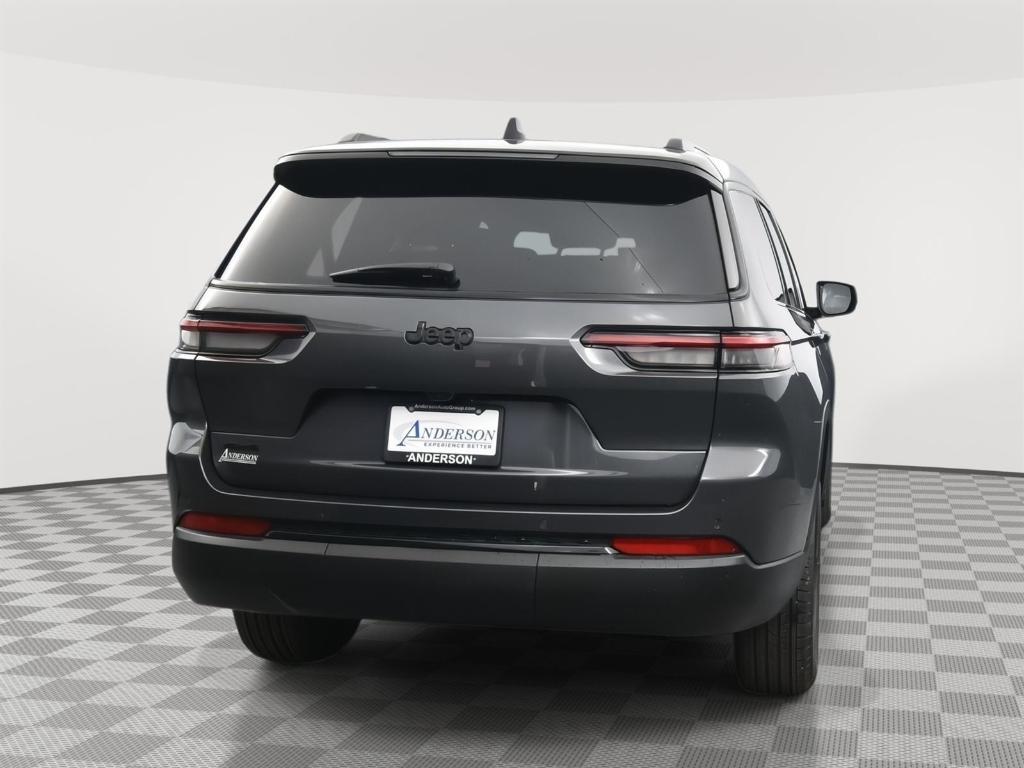 new 2025 Jeep Grand Cherokee L car, priced at $41,174