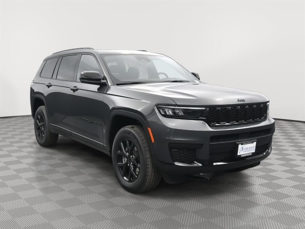 new 2025 Jeep Grand Cherokee L car, priced at $41,174