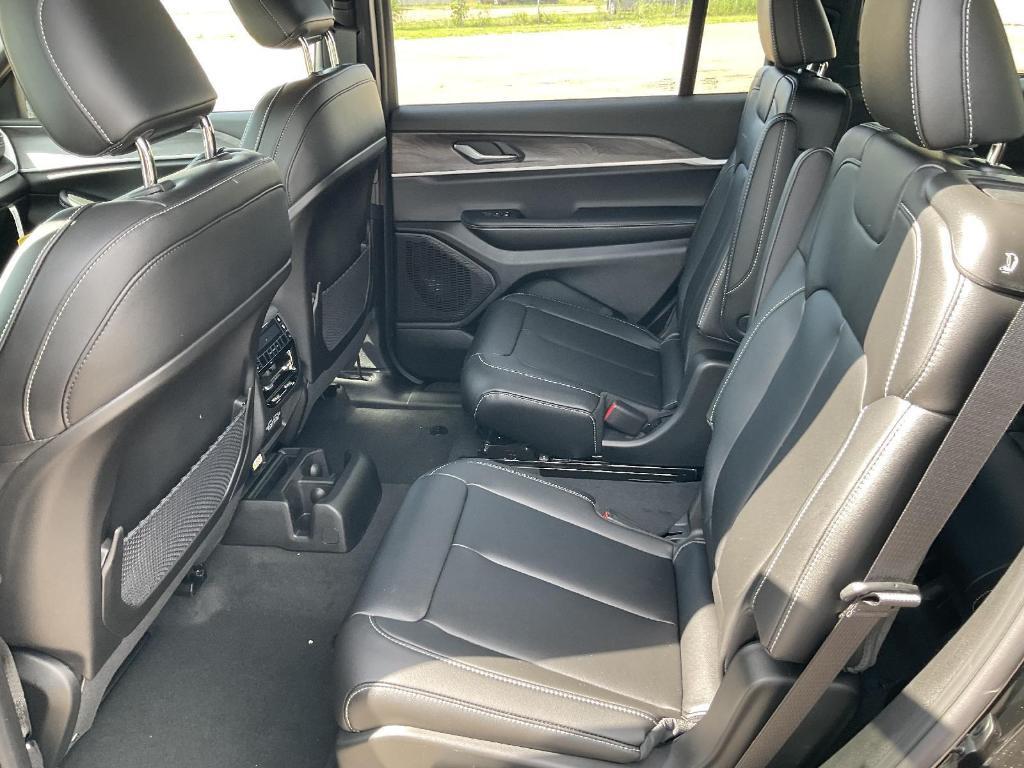 new 2025 Jeep Grand Cherokee L car, priced at $45,816