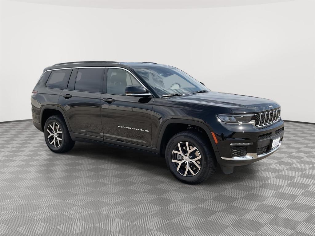 new 2025 Jeep Grand Cherokee L car, priced at $45,816