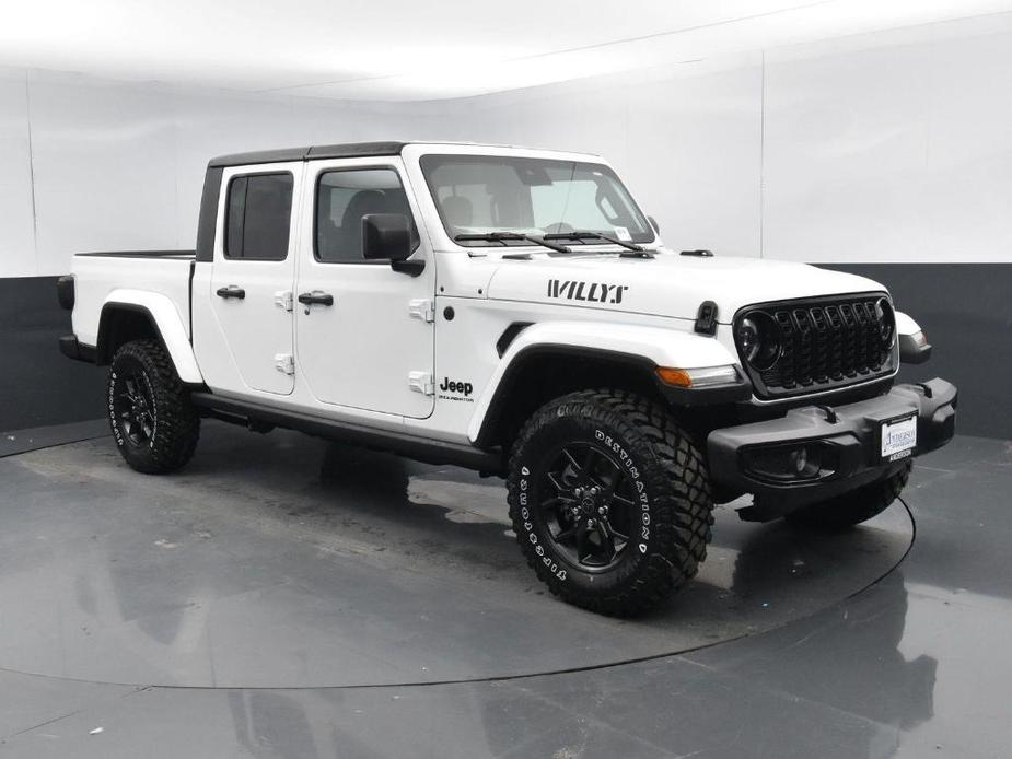 new 2025 Jeep Gladiator car, priced at $47,585