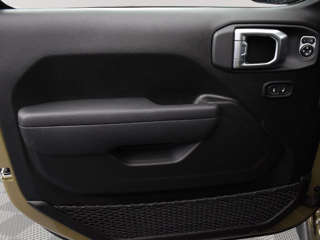new 2025 Jeep Wrangler car, priced at $52,135
