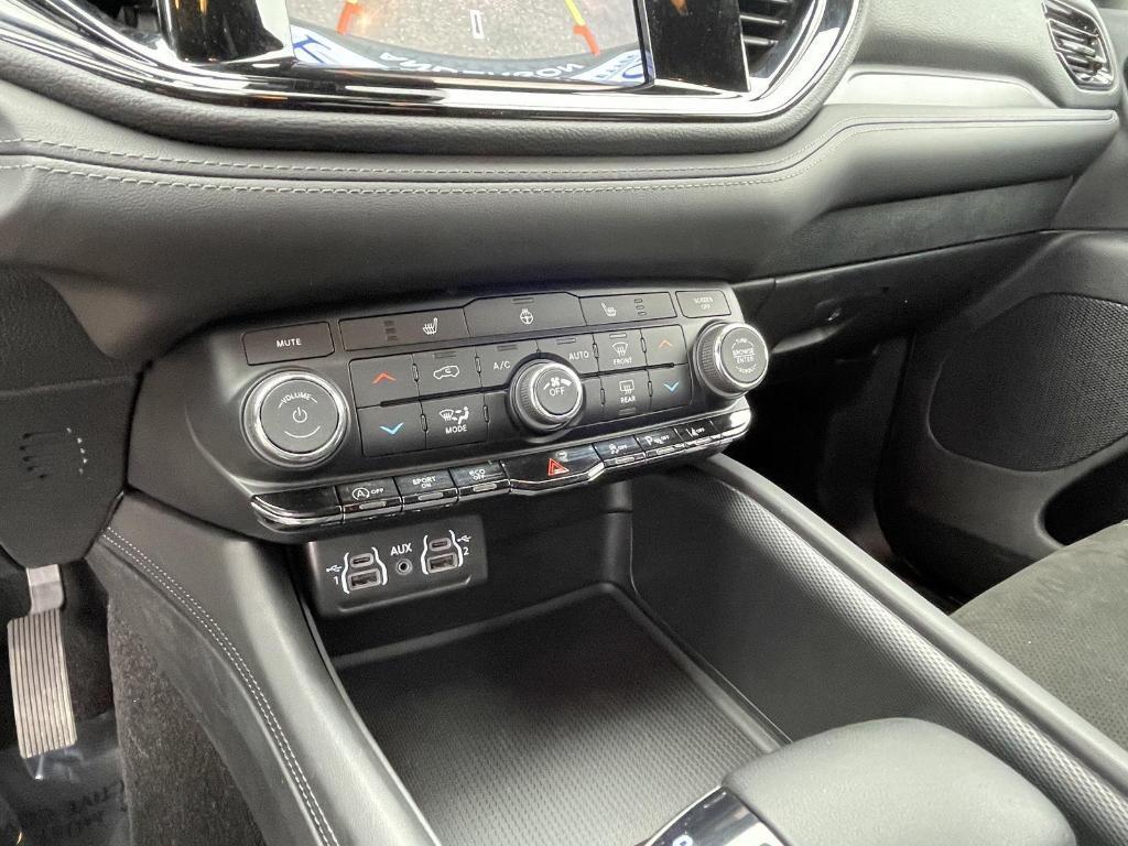 used 2022 Dodge Durango car, priced at $33,740