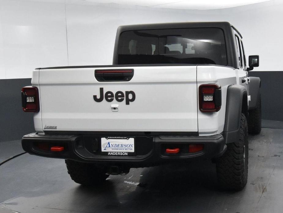 new 2024 Jeep Gladiator car, priced at $53,356