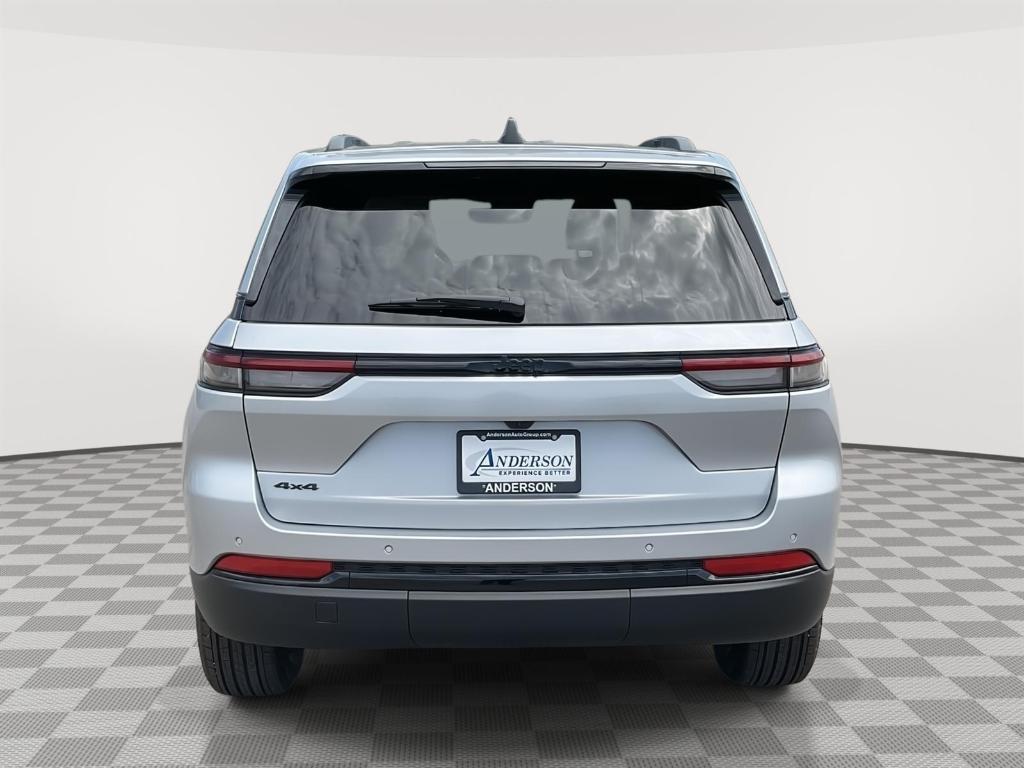new 2025 Jeep Grand Cherokee car, priced at $41,853
