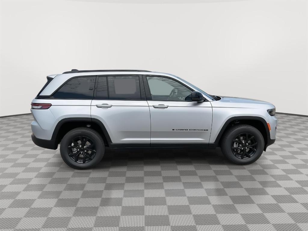 new 2025 Jeep Grand Cherokee car, priced at $41,853