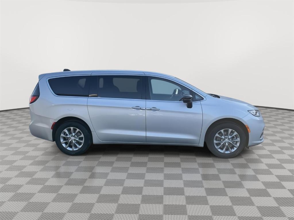 new 2026 Chrysler Pacifica car, priced at $48,555