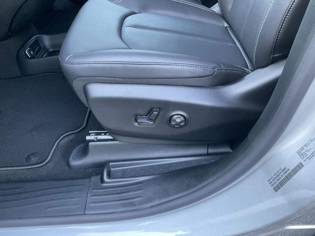 new 2026 Chrysler Pacifica car, priced at $48,555