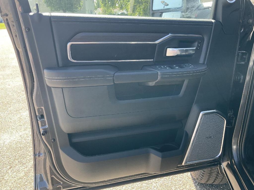 new 2025 Ram 2500 car, priced at $76,585