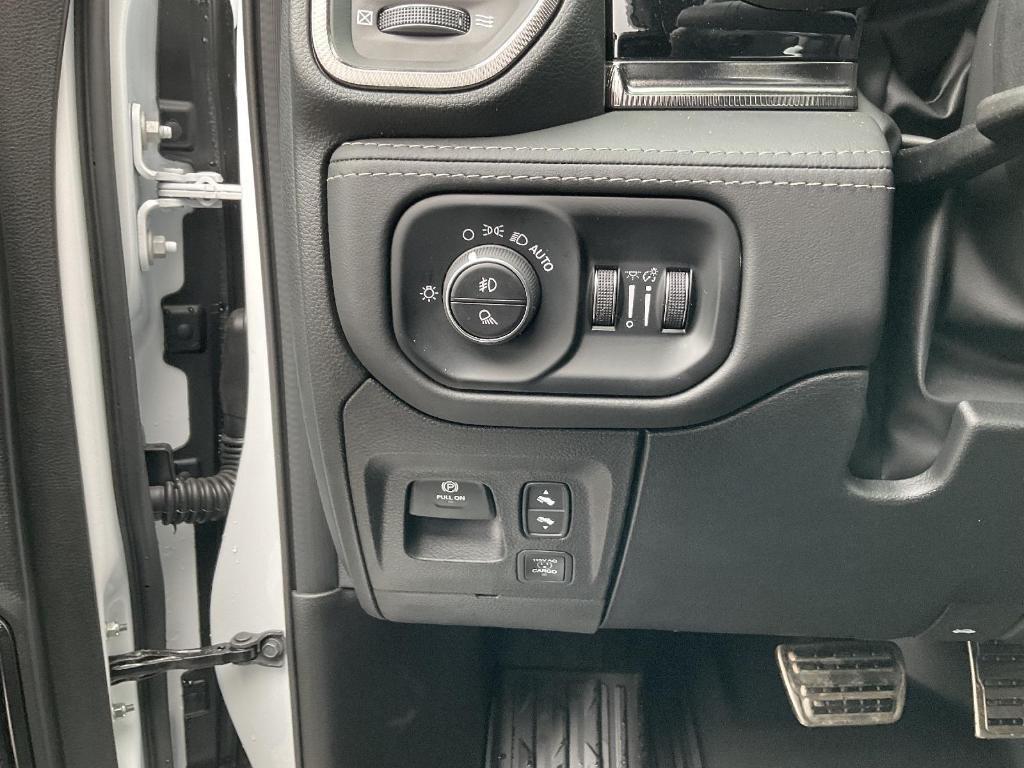 new 2025 Ram 1500 car, priced at $86,110