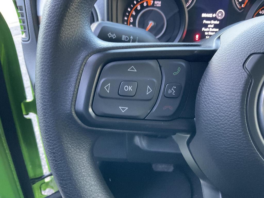 new 2025 Jeep Gladiator car, priced at $43,507