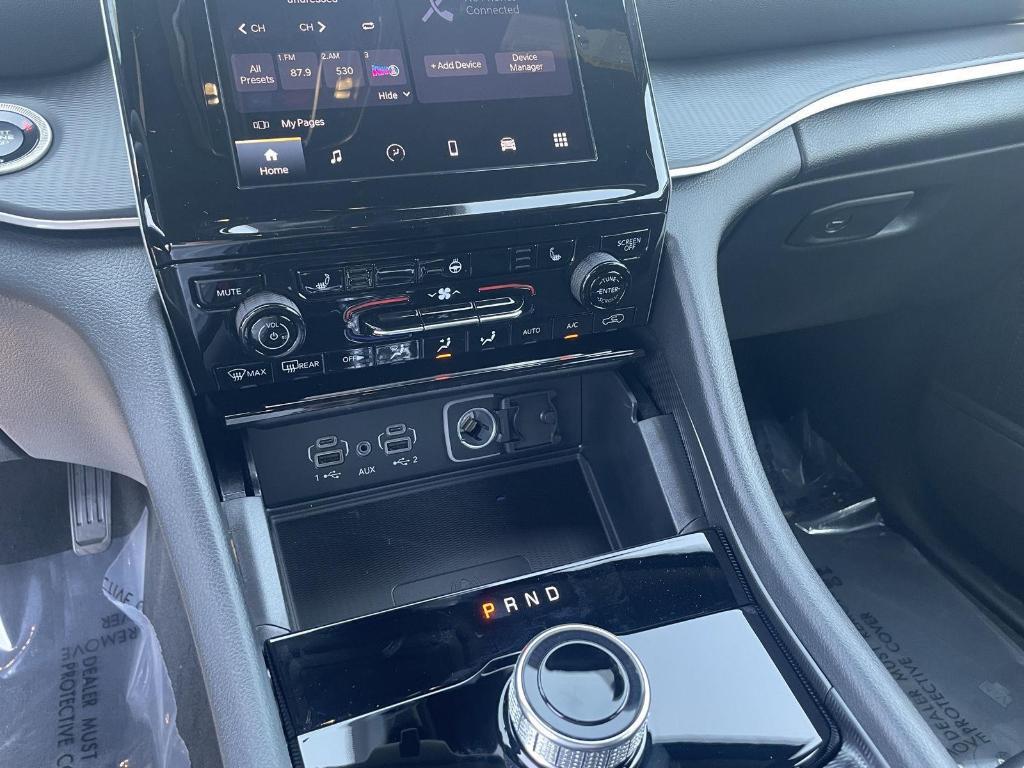 new 2025 Jeep Grand Cherokee L car, priced at $43,715