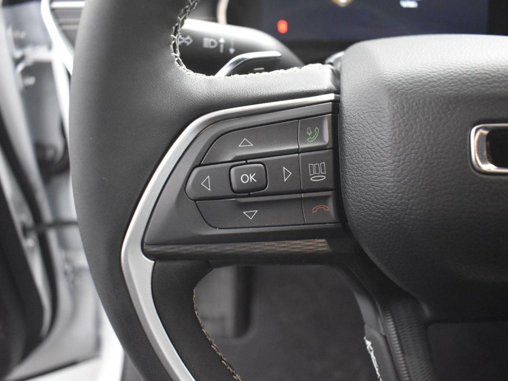 new 2025 Jeep Grand Cherokee L car, priced at $41,164