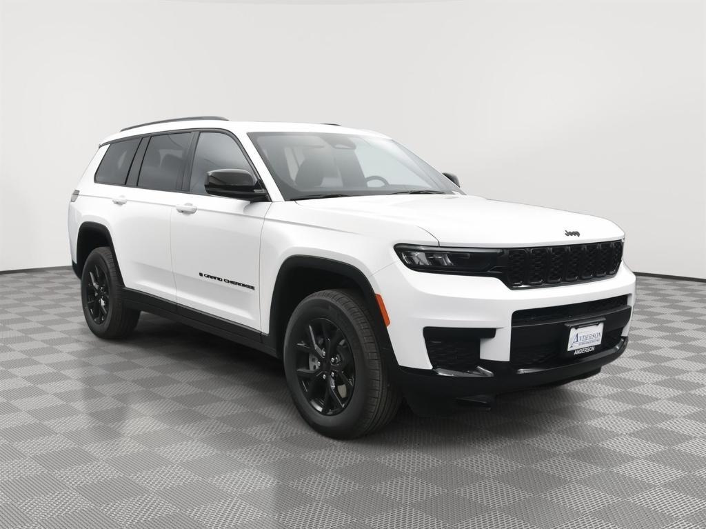 new 2025 Jeep Grand Cherokee L car, priced at $41,164