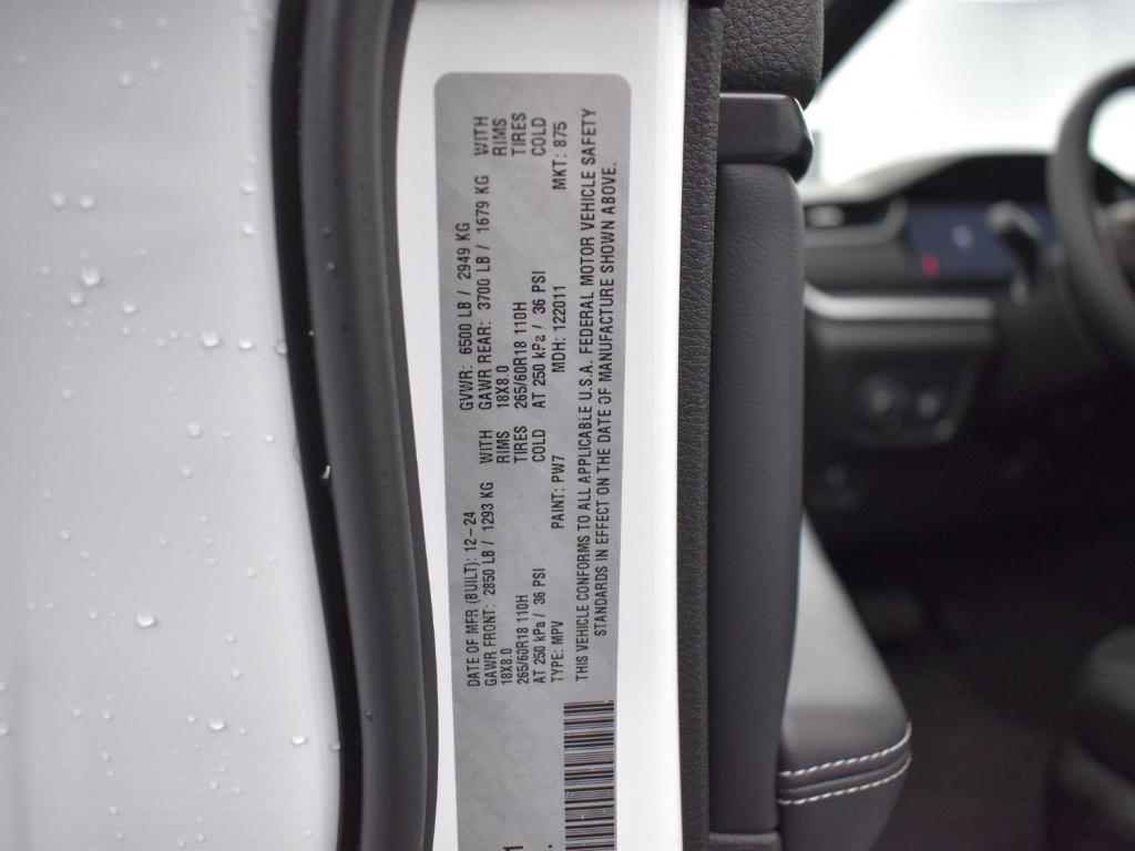 new 2025 Jeep Grand Cherokee L car, priced at $42,166