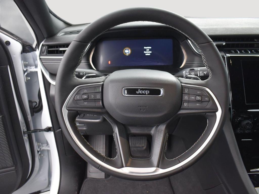 new 2025 Jeep Grand Cherokee L car, priced at $42,166
