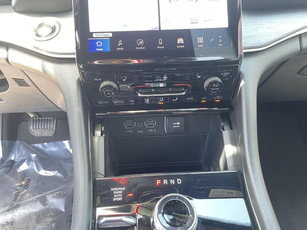 used 2024 Jeep Grand Cherokee L car, priced at $41,760